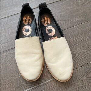 Sorel Ella Slip on shoes- size 7.5